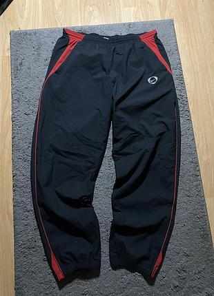Спортивні вінтажні штани nike