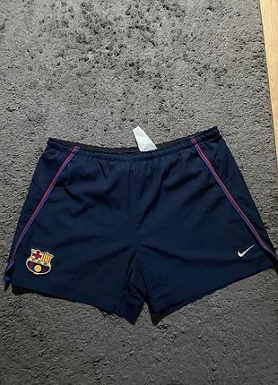 Вінтажні спортивні шорти футбольного клубу fc barcelona nike