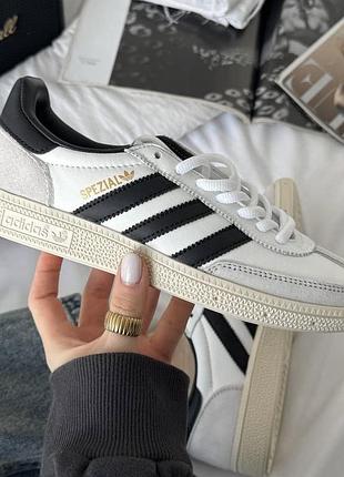 Кросівки adidas spezial брендовий стиль з ціною на 40% нижче. дефекти на фото. 38й.