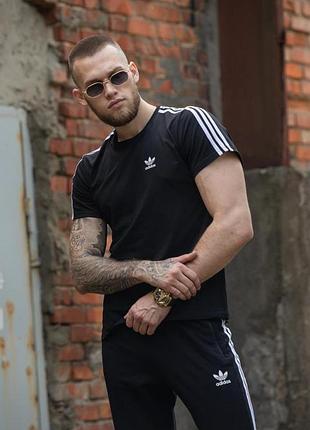 Костюм футболка брюки черный adidas