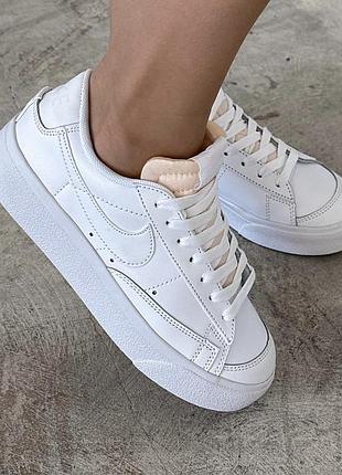 Кроссовки с дефектами !!! blazer low platform white sale!!! 37й
