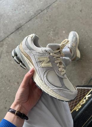 Женские кроссовки new balance 2002r кроссы нью беланс для женщин легкие удобные ньюбики сетка\кожа белые 40