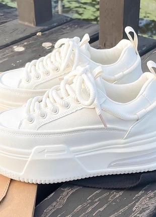 Жіночі кросівки fashion ug300