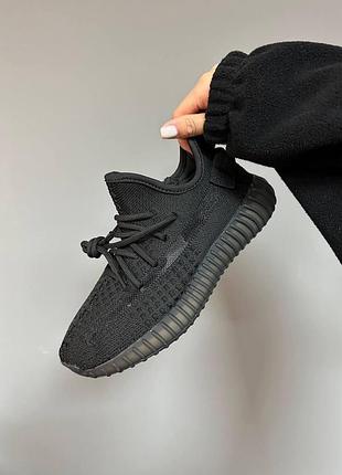 Мужские кроссовки adidas yeezy boost черные кроссы для мужчин стильные легкие ткань изики 43