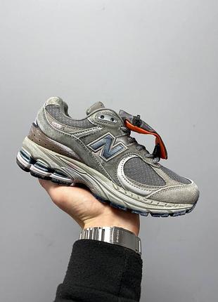 Женские кроссовки new balance 2002r серые для женщин замшевые стильные повседневные 40