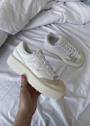 Кросівки з дефектами sale! new balance ct302 white розмір 37й.