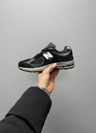 Кросівки new balance 2002r чорні замшеві для жінок стильні повсякденні ньюбики