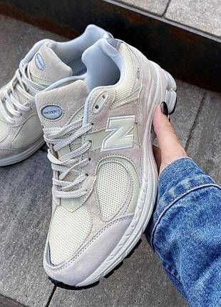 Жіночі кросівки new balance 2002r білі модні та надійні нью баланс 2002r