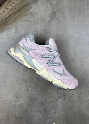 Розовые женские замшевые кроссовки new balance 9060 нью беланс 40