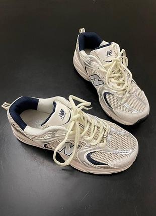 Жіночі шкіряні кросівки new balance 530 білі стильні для активного відпочинку