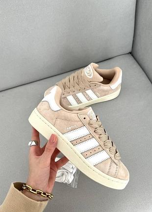 Кроссовки для женщин адидас бежевые замшевые adidas campus 00s адики женские 40