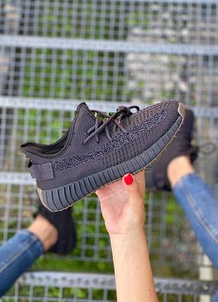 Женские кроссовки adidas yeezy boost черные легкие тканевые изики для женщин стильные адидас 41