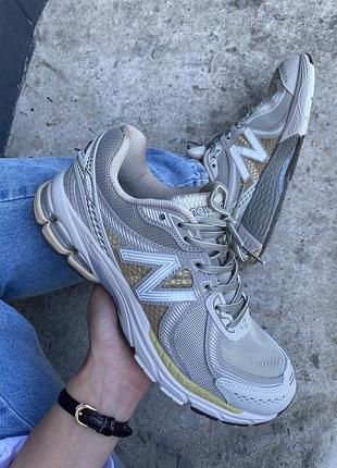 Чоловічі кросівки new balance 860 бежеві, стильні та зручні new balance 860