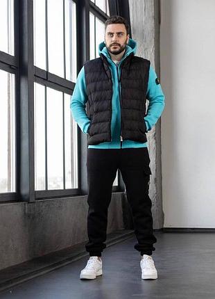 Набор зимний тройка stone island: жилет-зип худи-штаны-2 пары носков в подарок бирюзовый, xl