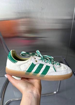 Жіночі зручні кросівки adidas ad samba wales banner білі замшеві 37