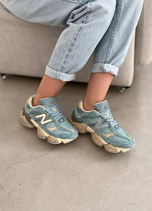 Женские голубые замшевые кроссы new balance 9060 нью беланс для женщин 39