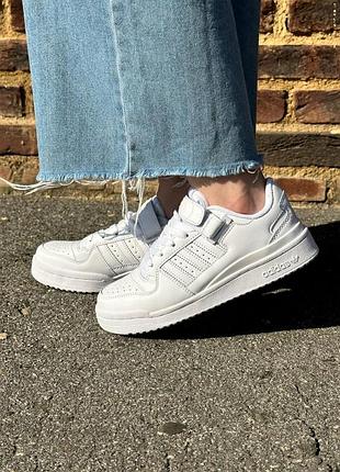 Кросівки adidas forum білі для жінок шкіряні адідас форум модні адіки кроси повсякденні