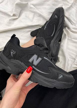 Женские кроссовки new balance 725 черные, стильные и удобные для активного образа жизни нью баланс 725