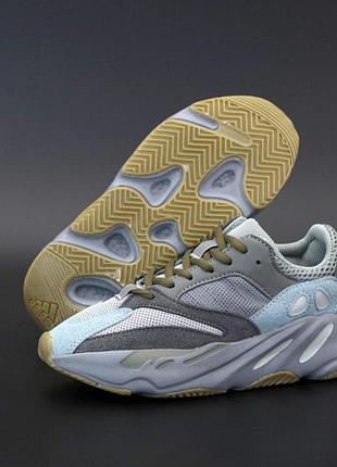 Кроссовки adidas yeezy 700 серые для женщин легкие тканевые модные изики адидас