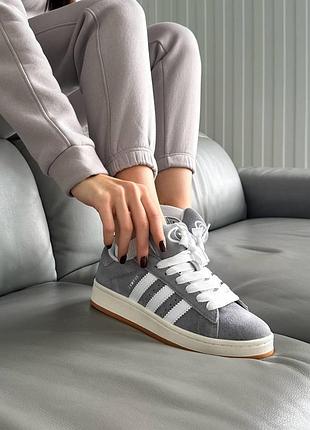 Жіночі сірі кросівки adidas campus для жінок стильні замшеві адіки повсякденні кеди 42