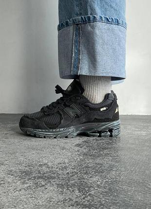 New balance 2002r жіночі кросівки чорні замшеві для жінок стильні