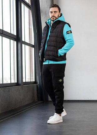 Набор зимний тройка stone island: жилет-зип худи-штаны-2 пары носков в подарок бирюзовый, m