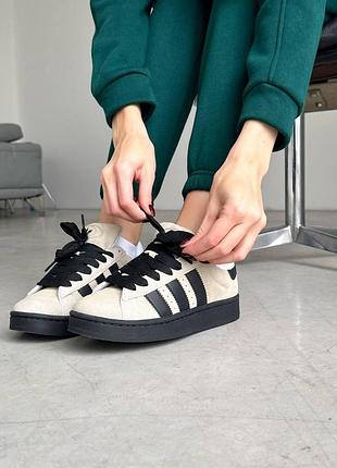 Жіночі чорні-білі кросівки adidas campus для жінок стильні повсякденні адіки замшеві кеди