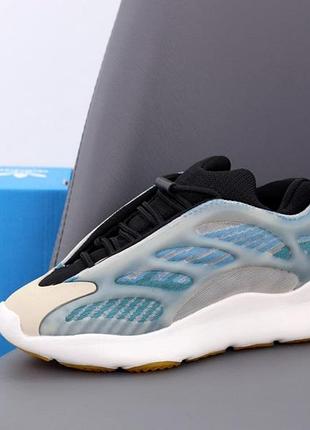 Жіночі кросівки adidas yeezy boost 700 v3 блакитні адідас ізі 700, трендові кроси ізики для жінок повсякденні тканинні легкі