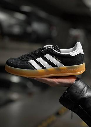 Жіночі кросівки adidas gazelle замшеві для жінок демісезонні кеди і кроси чорні