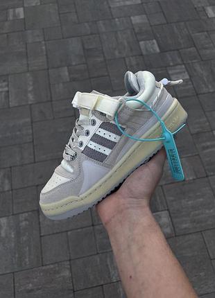 Кроссы adidas forum x bad bunny удобные легкие форумы для мужчин серые 45