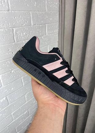 Кросівки adidas adimatic x human made для жінок чорні шкіра зручні кроси повсякденні адіки