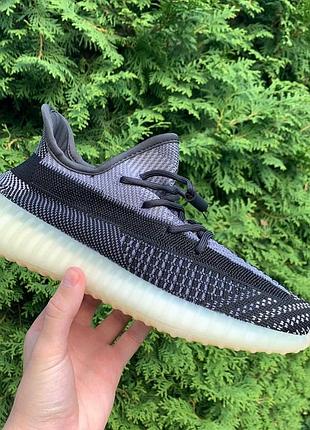 Жіночі кросівки adidas yeezy boost 350 чорні легкі тканинні для жінок ізіки