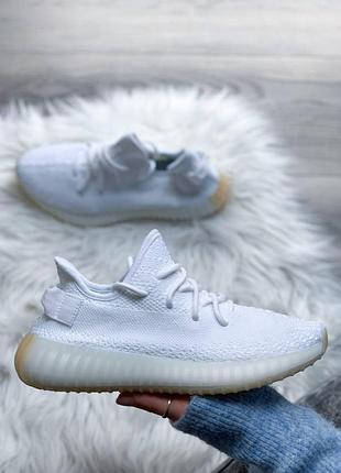Кросівки adidas yeezy boost 350 білі легкі тканинні іскри для жінок адідас 42