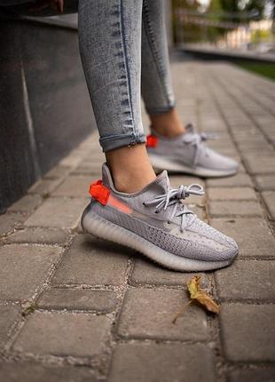 Женские кроссовки adidas yeezy boost 350 адидас серые изики тканевые 41