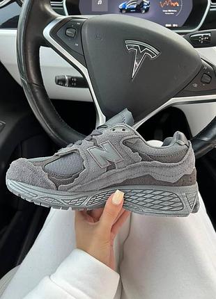 New balance 2002r кроссовки серые замшевые стильные для женщин повседневные 37