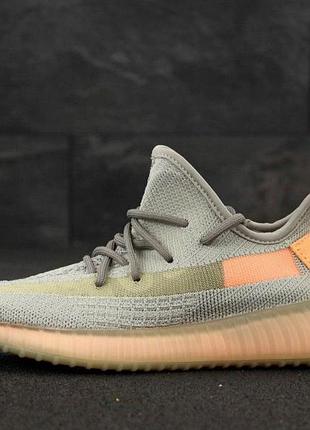Тканевые женские кроссовки adidas yeezy boost 350 изики адидас бежевые 41