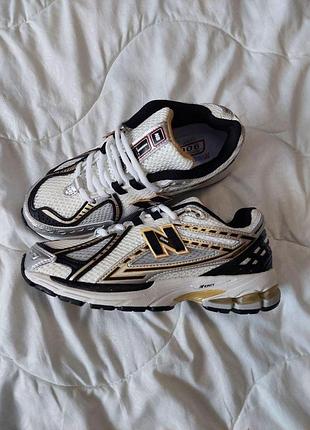 Модні жіночі кросівки new balance m1906, комфорт та стиль в одному