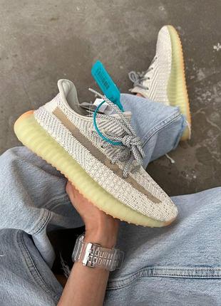 Жіночі кросівки adidas yeezy boost 350 ізіки бежеві тканинні адідас легкі для жінок