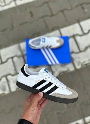 Білі жіночі кросівки adidas samba, зручні та стильні адідас самба для жінок
