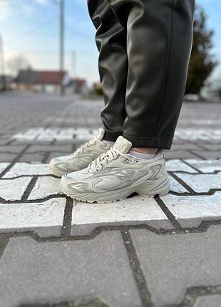 Женские кроссовки new balance 725 бежевые, элегантные и удобные кроссы нью баланс 725