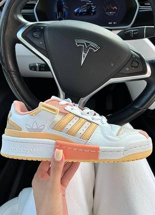 Женские кроссовки adidas forum exhibit low белые, стильный дизайн и комфорт для ежедневных прогулок
