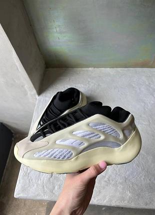 Adidas yeezy boost 700 белые изики для мужчин удобные легкие кроссы