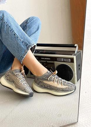 Женские кроссовки adidas yeezy 380 стильные удобные для женщин йизи 41