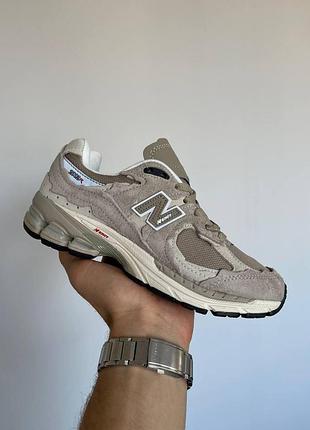 Кросівки new balance 2002r сірі замшеві для жінок стильні повсякденні ньюбики