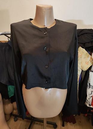 Укорочена блуза без коміра minimal brand