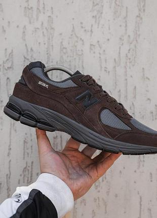 Мужские кроссовки new balance 2002r черные замшевые с современным стилем и комфортом нью баланс 42