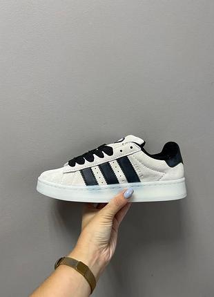 Замшеві адідас жіночі кросівки сірі adidas campus 00s для жінок