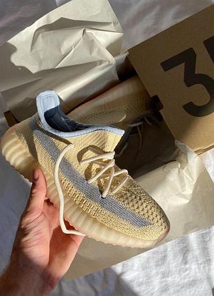 Жіночі кросівки adidas yeezy boost 350 бежеві тканинні ізіки для жінок адідас