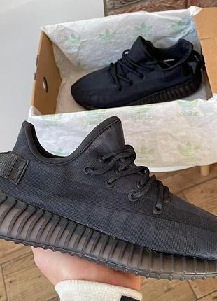 Жіночі кросівки adidas yeezy boost 350 витівки адідас чорні тканинні для жінок 44