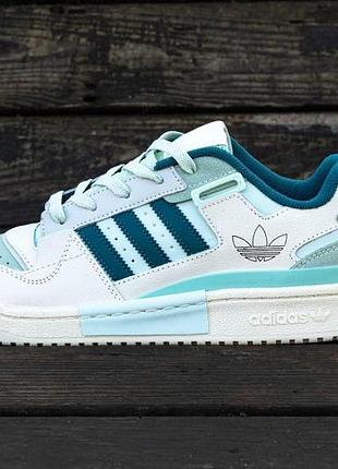 Стильні білі з м'тним жіночі кросівки adidas forum exhibit low, зручні та трендові адідас